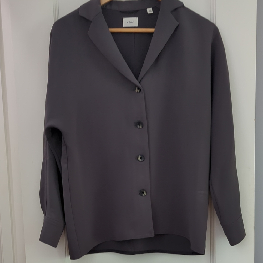 Wilfred Charcoal Button-Up Blouse